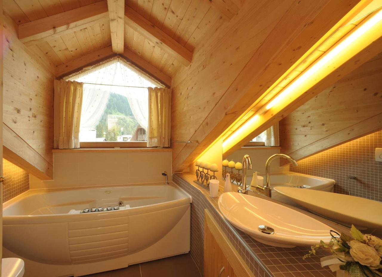 Romantic Chalet Dolomiti Val di Zoldo Luaran gambar