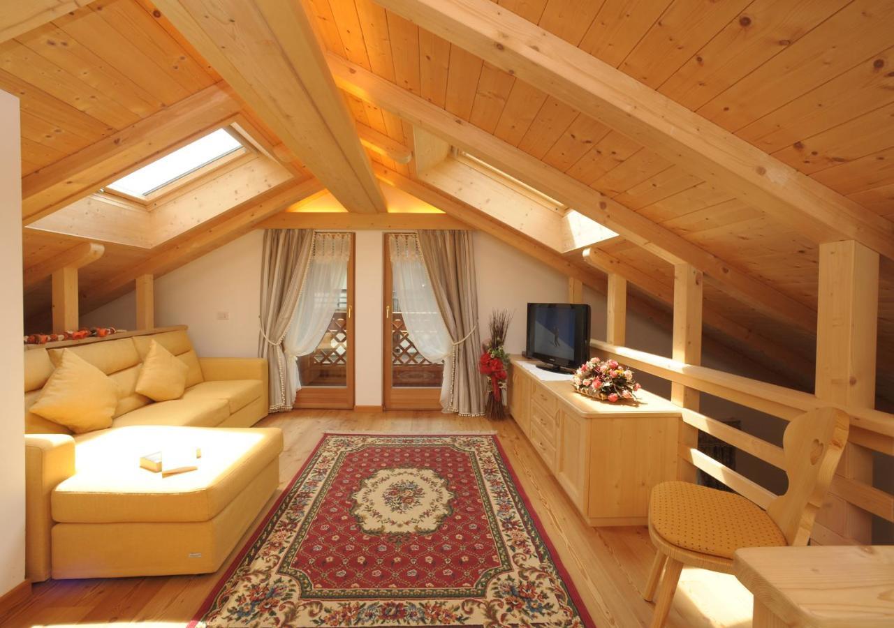 Romantic Chalet Dolomiti Val di Zoldo Luaran gambar